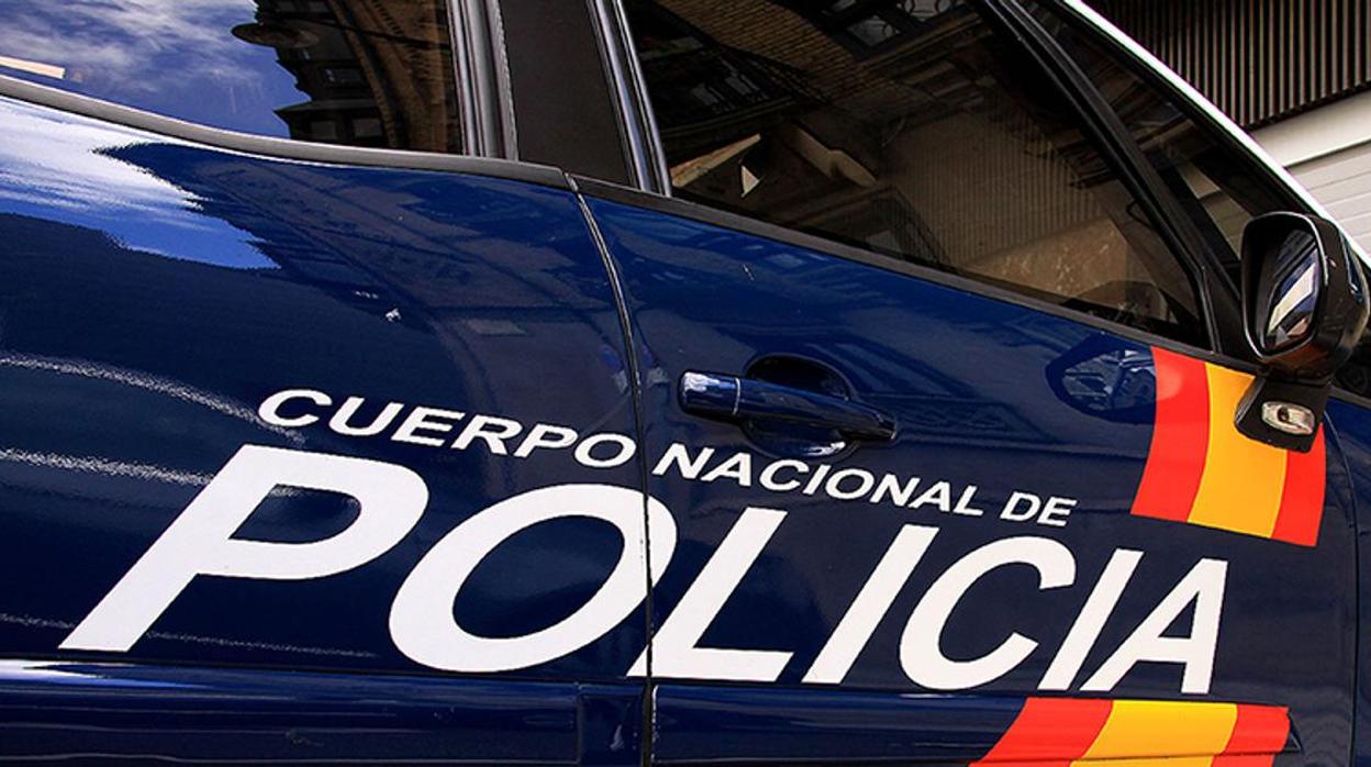 Detenida una pareja en León tras recibir por error una empresa de Lugo su paquete con cocaína