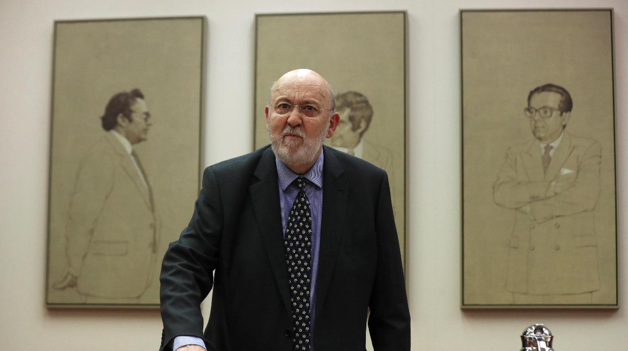 José Félix Tezanos, ayer en la Comisión Constitucional del Congreso de los Diputados