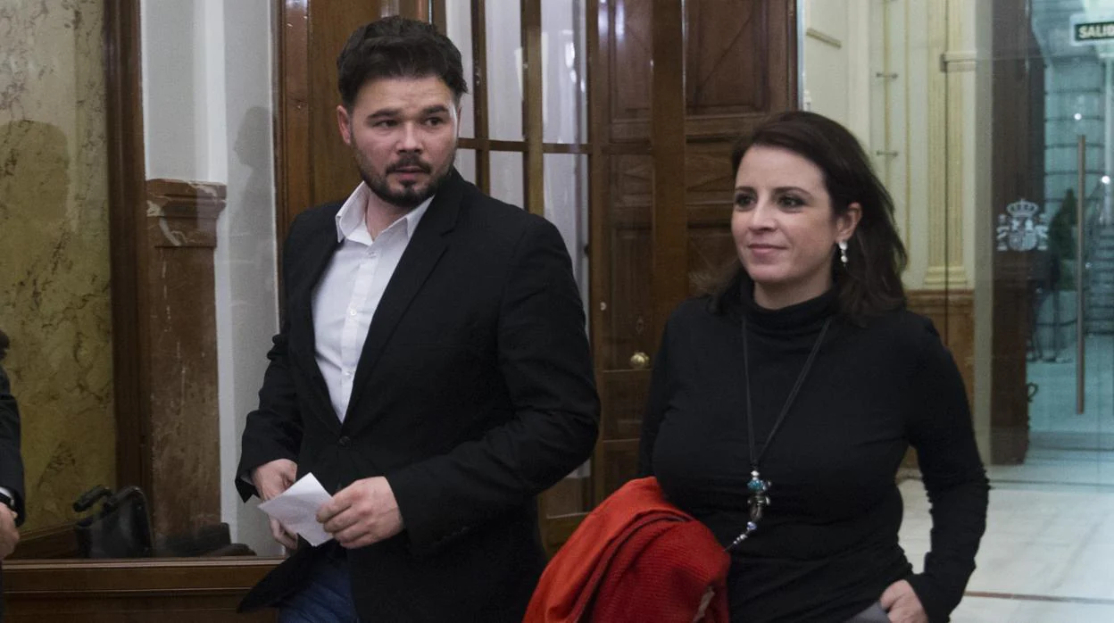 Gabriel Rufián y Adriana Lastra en el Congreso de los Diputados