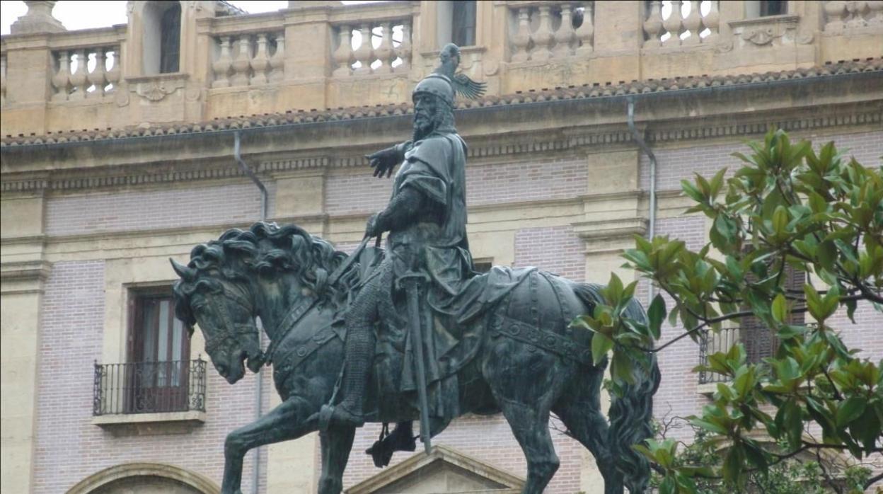 Estatua ecuestre del Rey Jaime I en Valencia