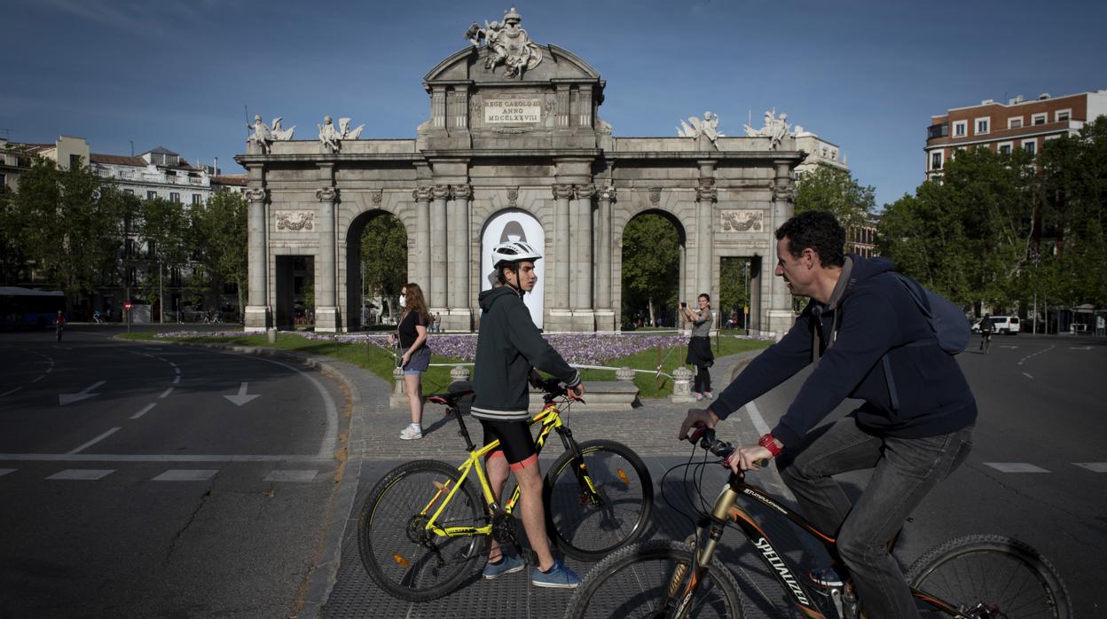 Ciclistas en el centro de Madrid