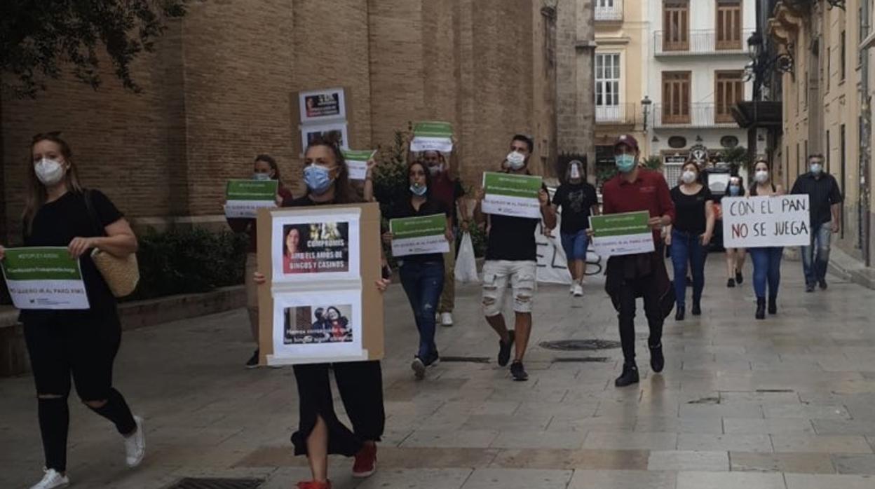 Trabajadores del juego marchan por Valencia este lunes