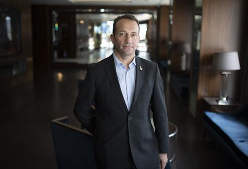 El director del Hotel Claridge, Juan Luis de Lucas