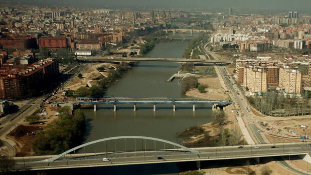 Zaragoza promueve el primer «barrio solar» de España para abaratar el recibo de la luz