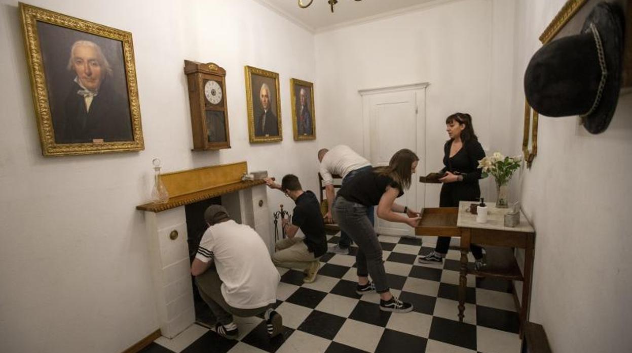 Jugadores en una «escape room»