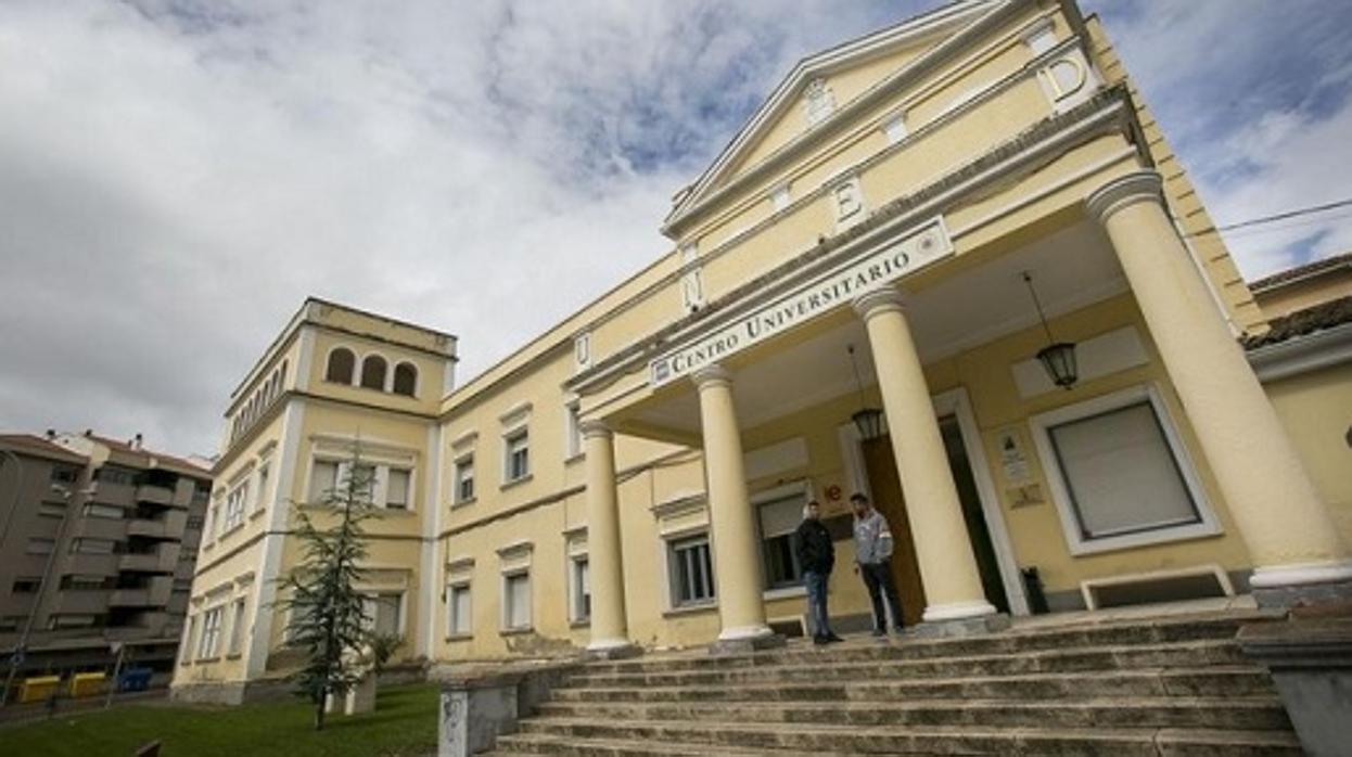 Edificio de la UNED en Cuenca