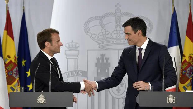 Sánchez y Macron ya buscan fecha para la primera cumbre bilateral en tres años