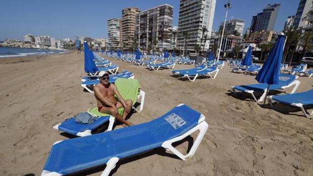 Los hoteles se rebelan: «El Gobierno abandona al turismo a su suerte en el momento más difícil»