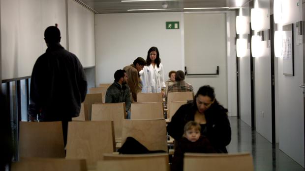 La Generalitat prevé dotar con 20 millones de euros la Atención Primaria ante un posible rebrote en otoño