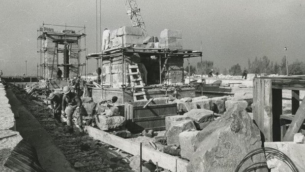 50 años desde que Debod llegó a Madrid: el jeroglífico de reconstruir el templo sólo con unos croquis