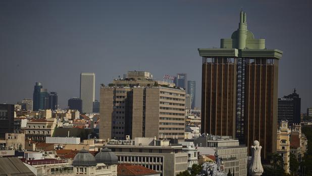 Lamela pide al juez que paralice de forma cautelar la obra de Torres Colón