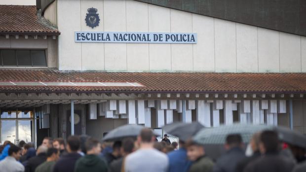 Unos 3.600 alumnos vuelven este lunes y de forma escalonada a la Escuela Nacional de Policía de Ávila