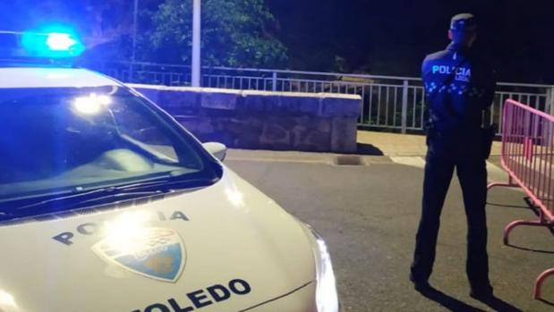 Buscan a un desconocido para ir a comprar bebidas con el coche porque el conductor «había bebido»