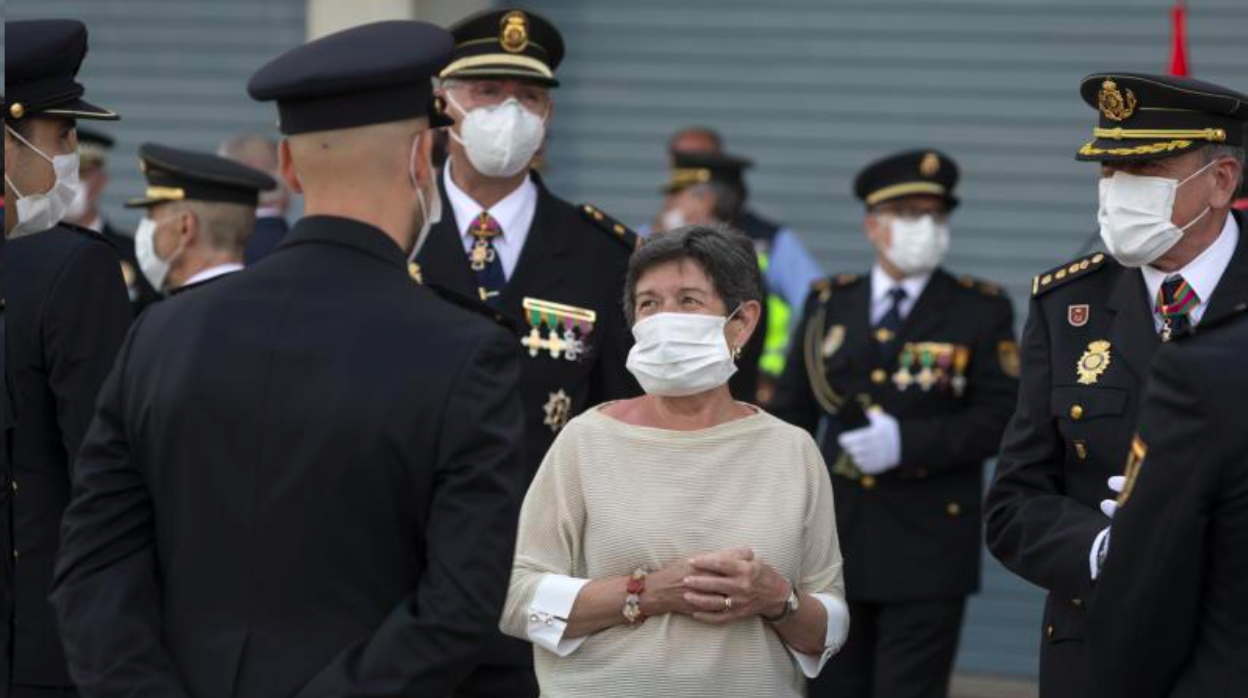 Teresa Cunillera, durante el acto de jura de los nuevos policías en Cataluña