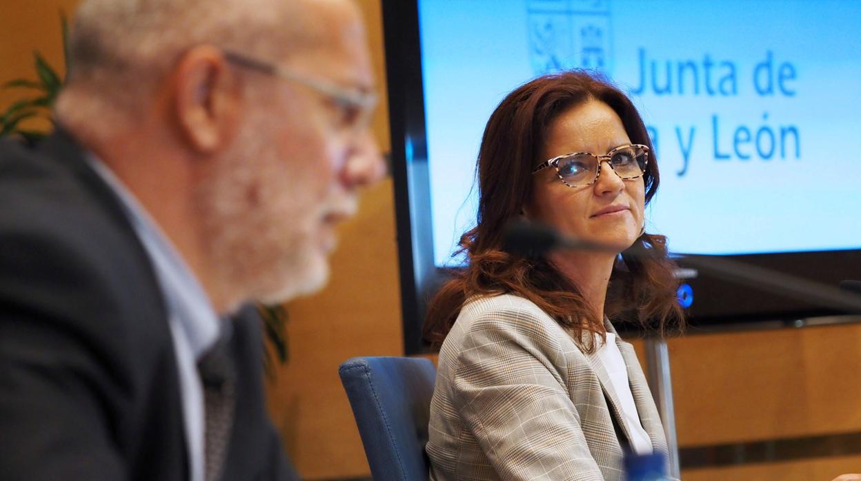 El vicepresidente Francisco Igea y la consejera Ana Carlota Amigo, ayer en rueda de prensa tras el Consejo de Gobierno