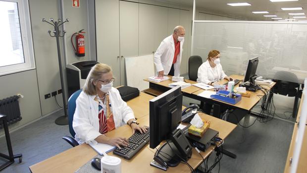 Así trabajan los «rastreadores» del Sergas para detener los rebrotes