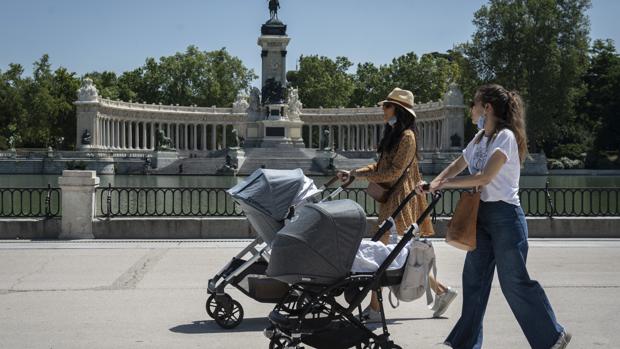 Cierra El Retiro y otros ocho grandes parques de la capital por alerta roja