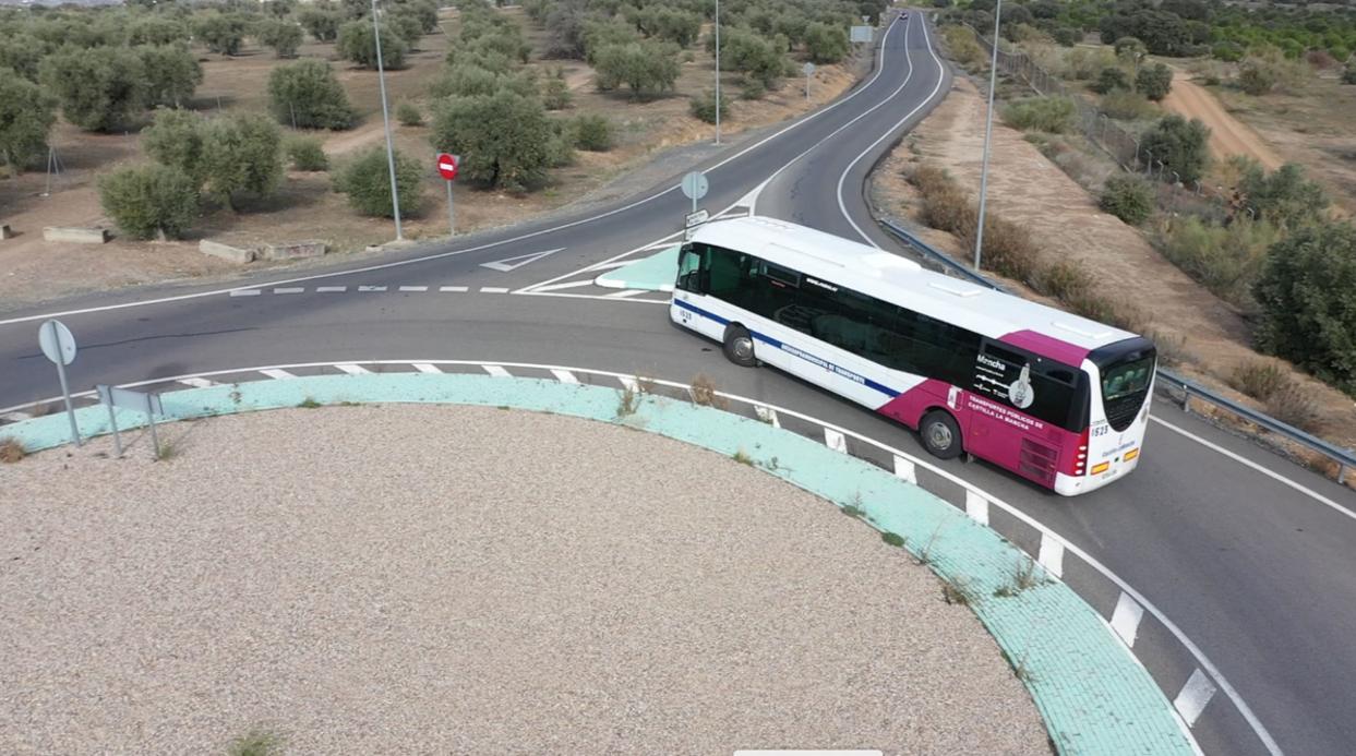 Uno de los autobuses del transporte interurbano de Castilla-La Mancha