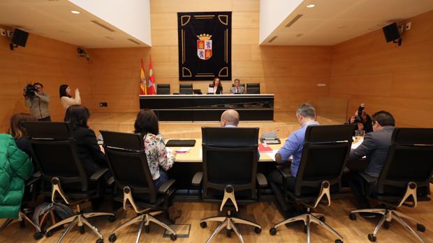 El PSOE pide la disolución de la comisión que investiga fondos del carbón