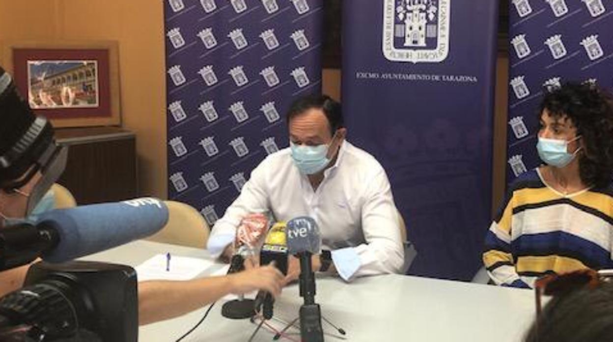 El alcalde de Tarazona, Luis José Arrechea, durante la rueda de prensa en la que detalló las restricciones decretadas ante el rebrote del Covid en esta ciudad