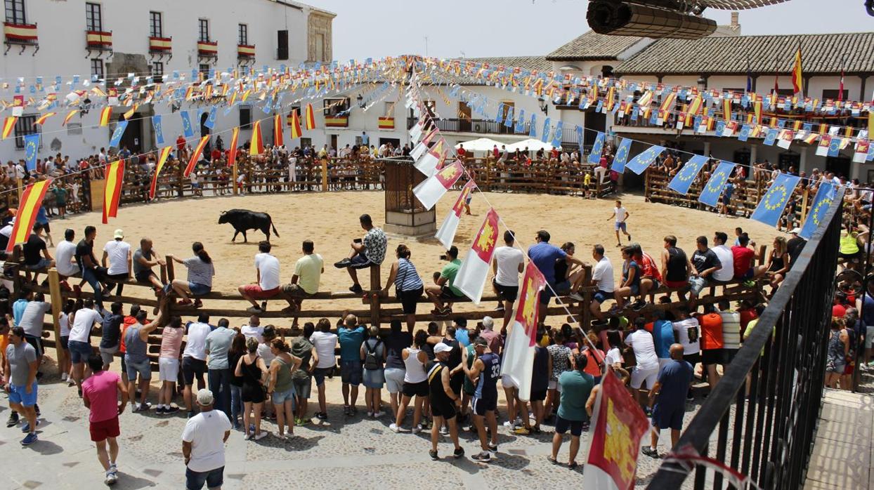 Espectáculo de vaquillas en La Puebla de Montalbán