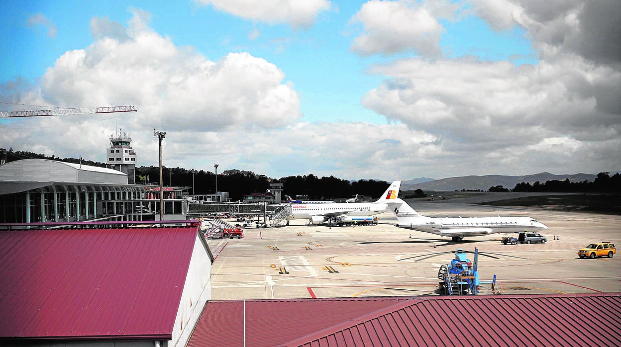 Imagen del aeropuerto de Vigo, donde llegó el vuelo con un pasajero infectado