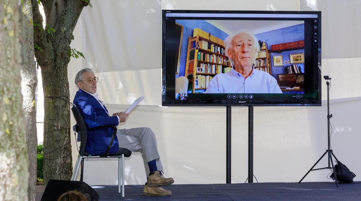 Albert Boadella durante su participación a través de videoconferencia en los Encuentros de Verano de la Universidad de Valladolid