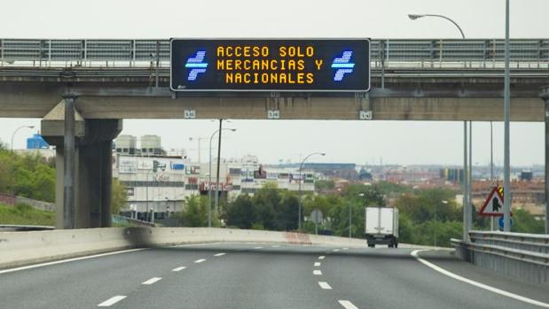 Pillado un camionero en la A-4 que superaba diez veces la tasa de alcohol permitida