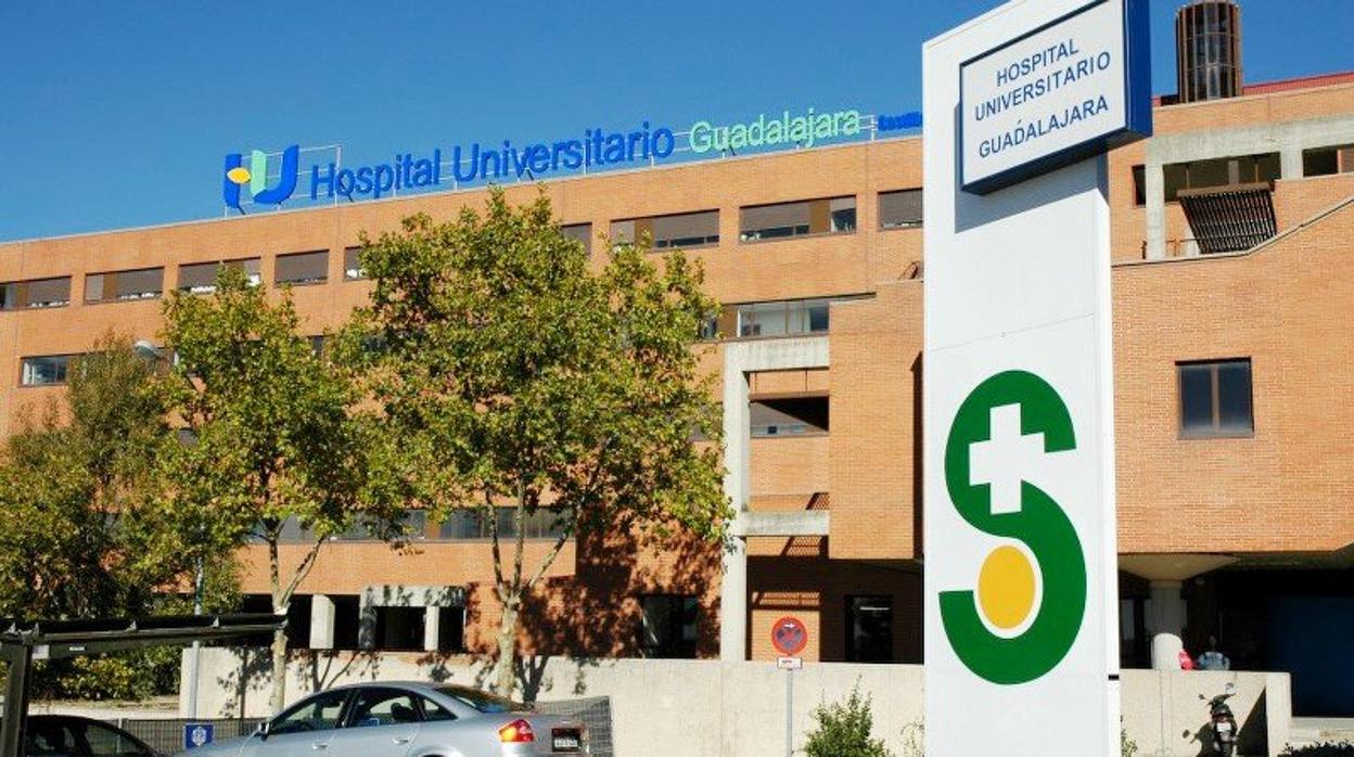 El herido ha tenido que ser evacuado en una UVI móvil hasta el hospital de Guadalajara