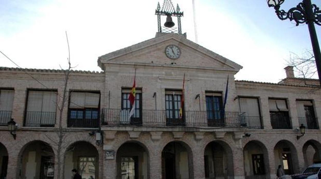 Fachada del Ayuntamiento de Corral