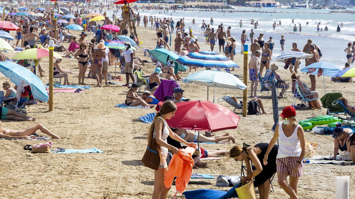 Imagen tomada este miércoles en la playa del Postiguet de Alicante