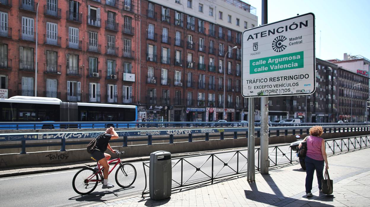 La zona de bajas emisiones de Madrid Central continúa en vigor pese al varapalo del TSJM