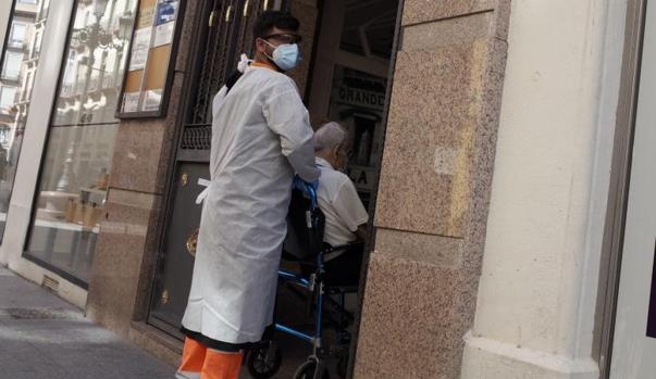 Un fallecido y 68 nuevos casos de coronavirus en Castilla-La Mancha en las últimas 24 horas