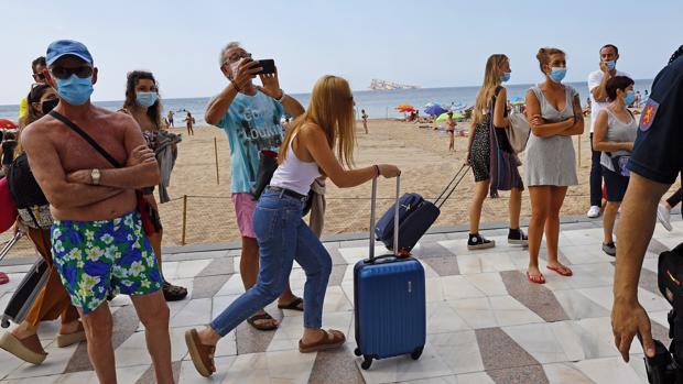 La llegada de turistas extranjeros a la Comunidad Valenciana se desploma un 96,6% por el cierre de fronteras