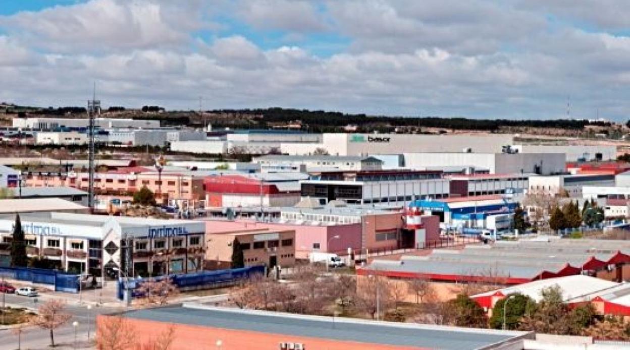 Vista aérea del polígono industrial «El Mugrón», en Almansa (Albacete)