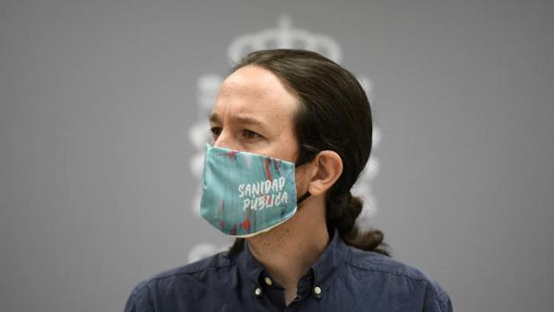 Pablo Iglesias admite discrepancias con Sánchez sobre la Monarquía y promete resolverlas con él