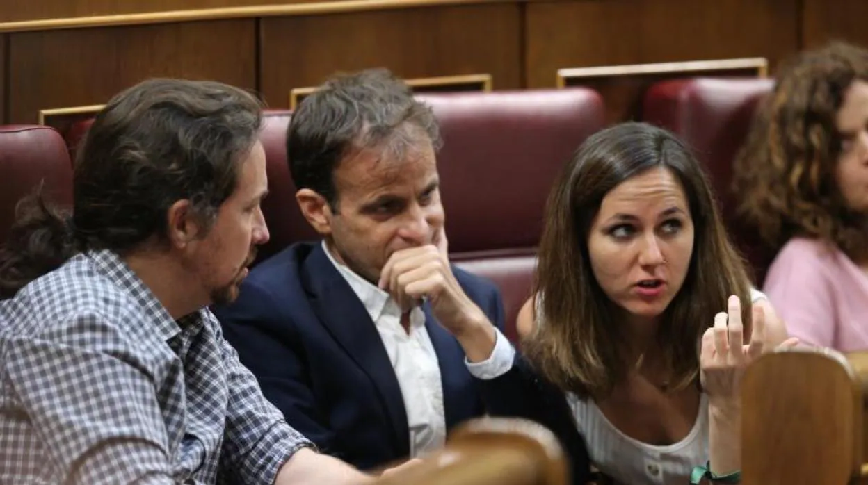 Pablo Iglesias, Jaume Asens e Ione Belarra, en una imagen de archivo en el Congreso