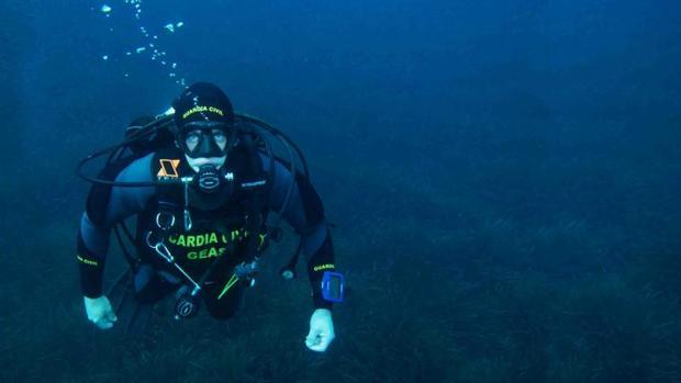 La Guardia Civil rescata el cuerpo sin vida del documentalista submarino Fernando Garfella