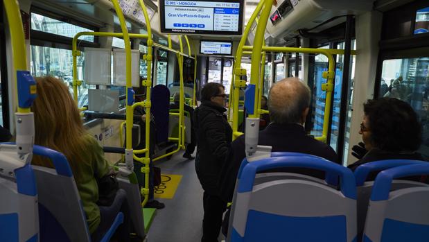 Detenidas seis carteristas que actuaban de forma organizada en la red de autobuses de Madrid