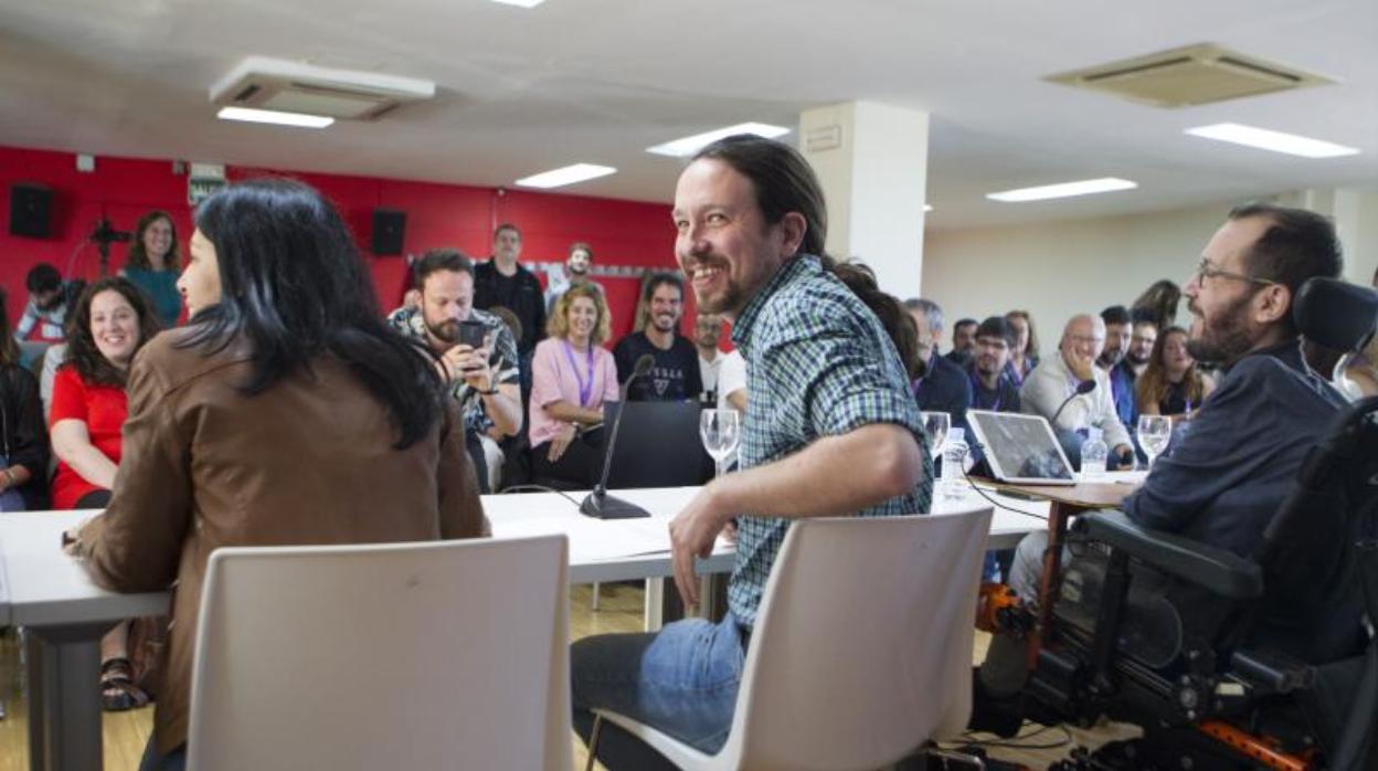 Consejo Estatal Ciudadano de Podemos/ Montero elude opinar de la investigación a Podemos