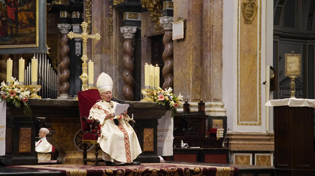 El cardenal Cañizares, durante la ceremonia este sábado en Valencia