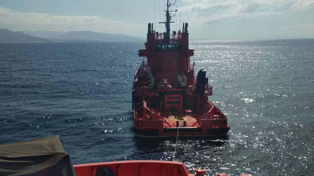 Barco de Salvamento Marítimo en una maniobra de rescate esta semana