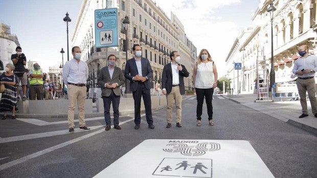 Almeida hará nuevas peatonalizaciones en el resto de barrios de Madrid «antes de fin de año»