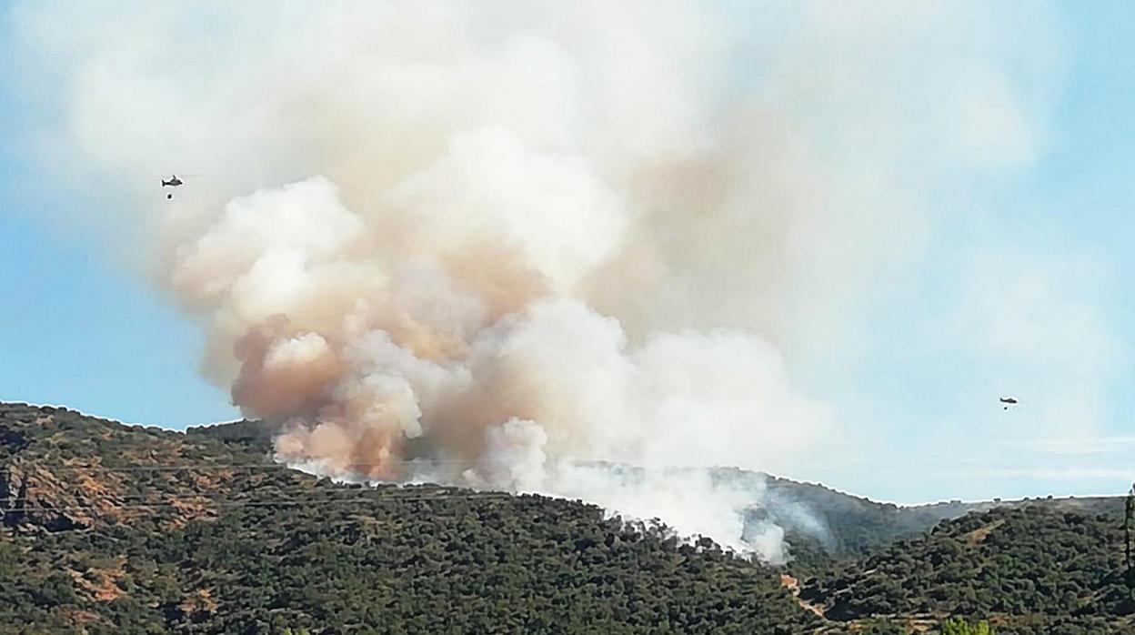 Declarado nivel 1 un incendio registrado en Saucelle (Salamanca)