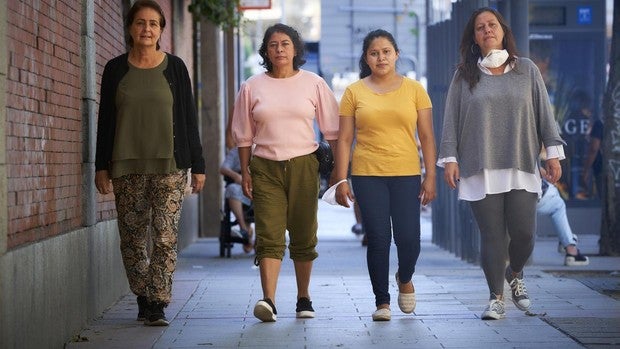 Mujeres que perdieron todo durante la pandemia: «Pasé mucho miedo durmiendo en la calle, pero me sacaron de ese abismo»