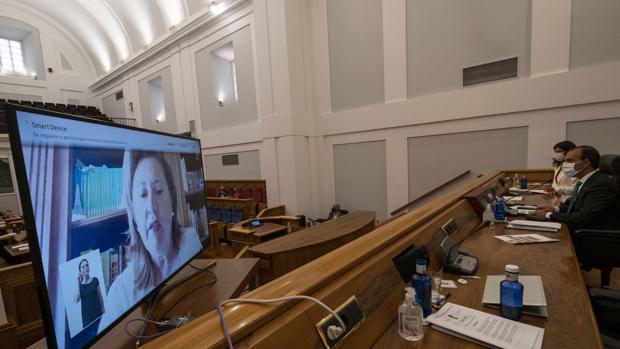 Los centros de más de 600 alumnos podrán pedir clases semipresenciales en ESO y Bachillerato