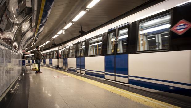 Refuerzos del 14 al 35 por ciento en Metro, EMT e interurbanos para una «vuelta segura»