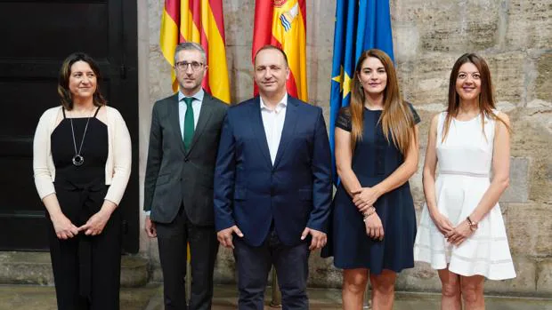 Adelgazar la Generalitat: un debate que ya dan por ineludible en el tripartito valenciano