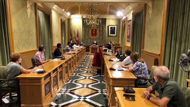 Los directores y responsables de las AMPAs de Cuenca conocen las medidas para la vuelta al colegio