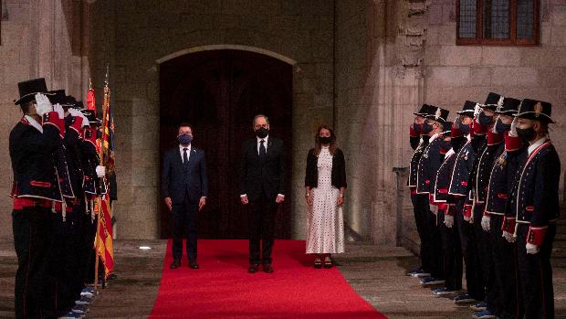 El independentismo afronta dividido por la fecha electoral una Diada sin épica